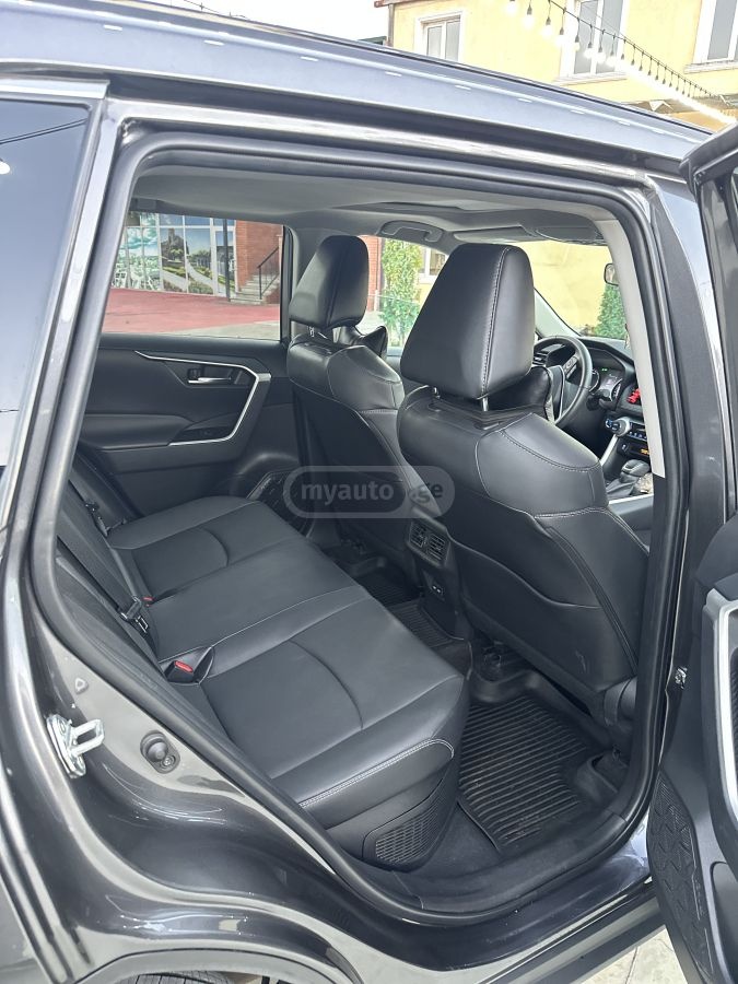 Toyota XLE Premium 4dr All-Wheel Driv — миниатюра 8