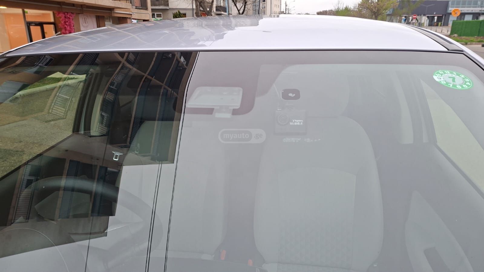 Mitsubishi Mirage - фото 8