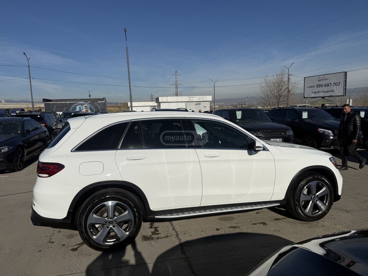 Mercedes-Benz Base GLC 300 4dr 4x2 Automatic — миниатюра 6