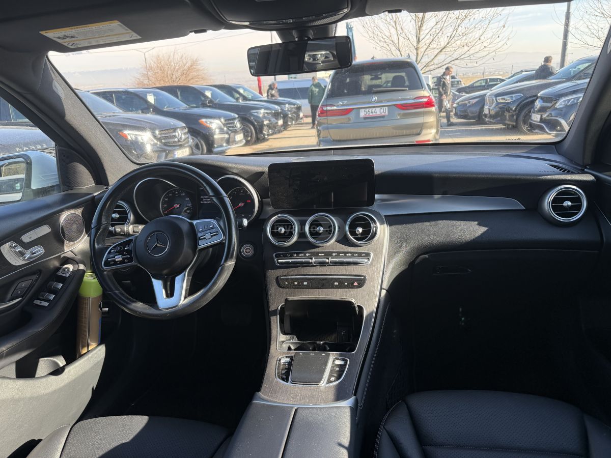 Mercedes-Benz Base GLC 300 4dr 4x2 Automatic — миниатюра 9