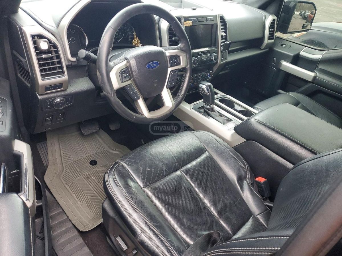 Ford F150 - фото 8