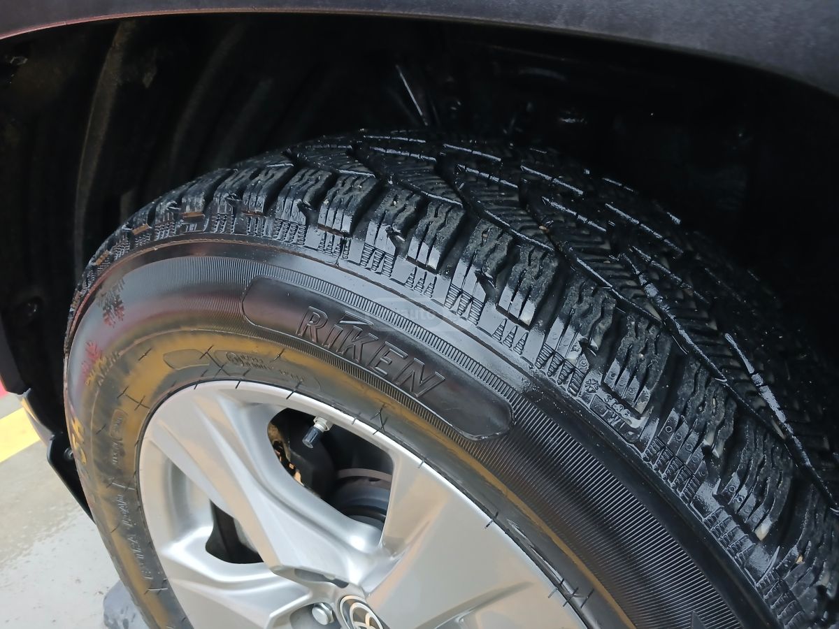 Toyota RAV 4 - фото 11