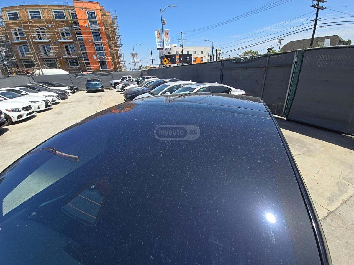 Tesla Model 3 - фото 5