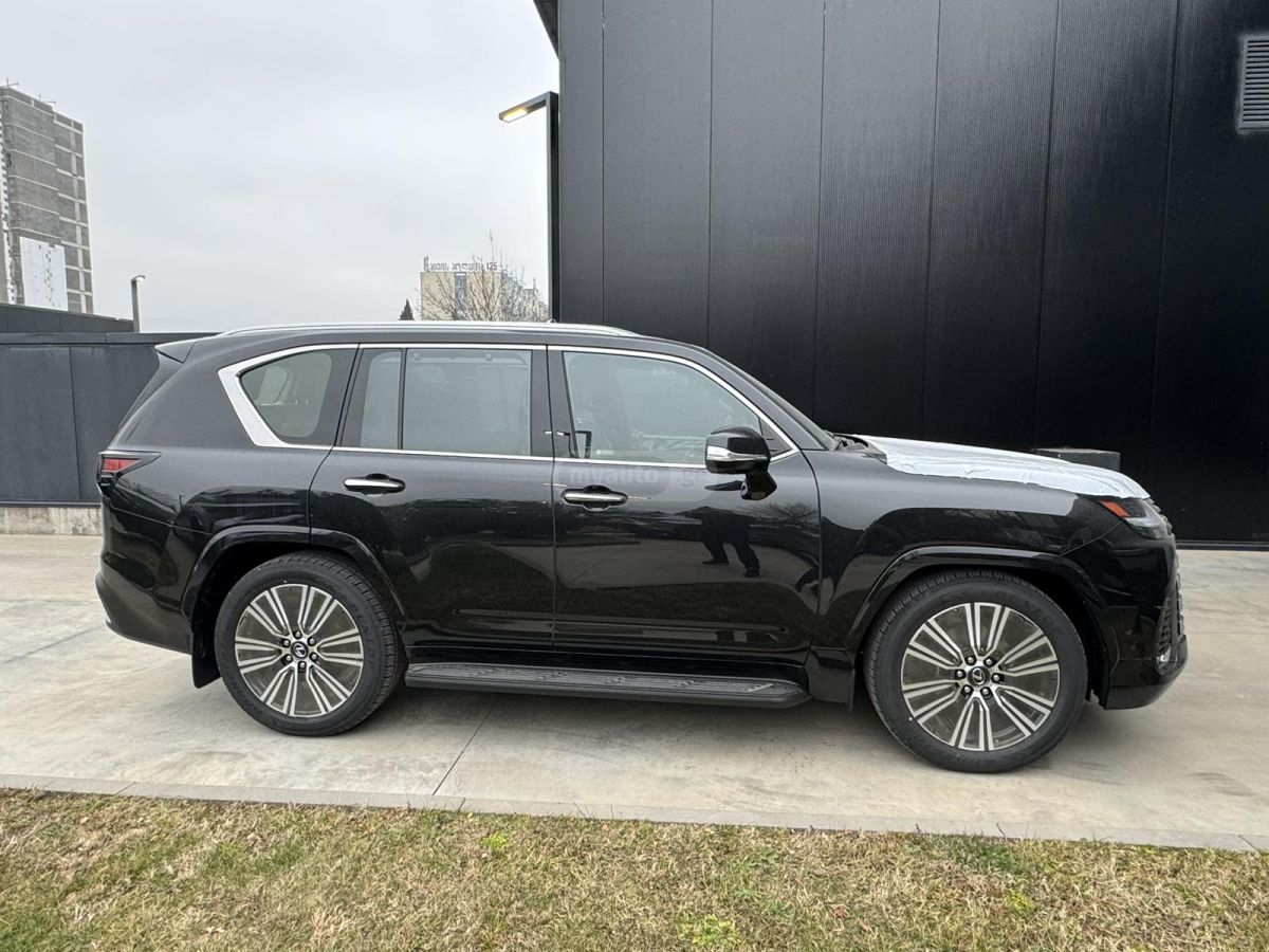 Lexus LX 500 - фото 4