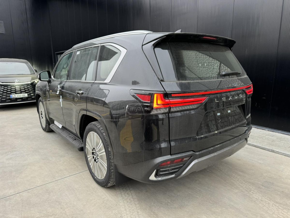 Lexus LX 500 - фото 6