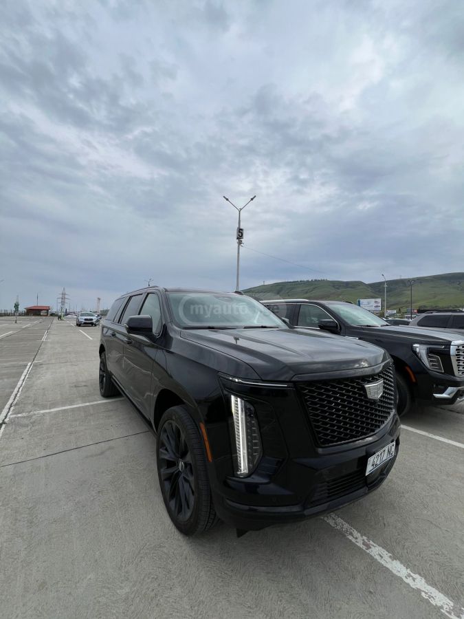 Cadillac Escalade - фото 2