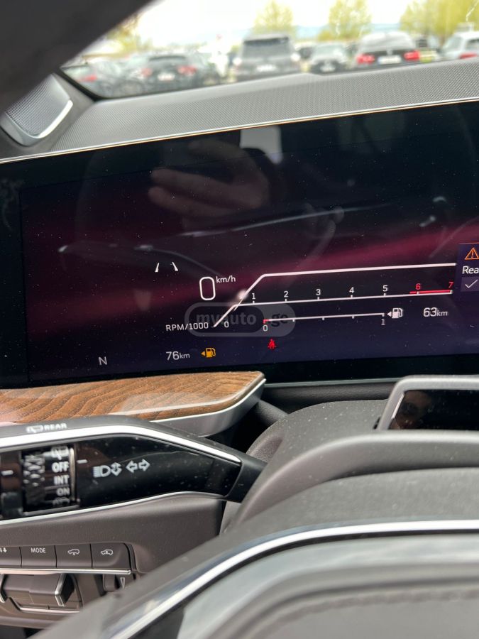 Cadillac Escalade - фото 7