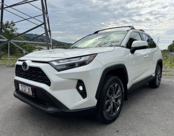 ToyotaRAV 4