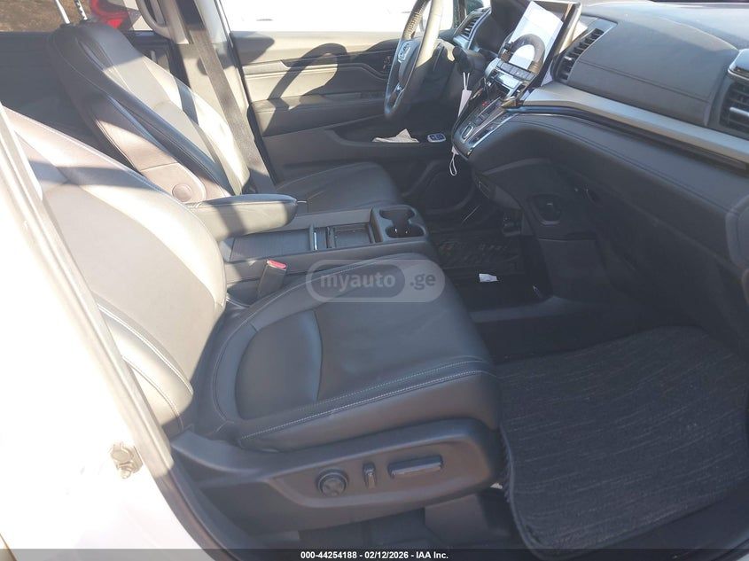 Honda Odyssey 2024 — миниатюра 5