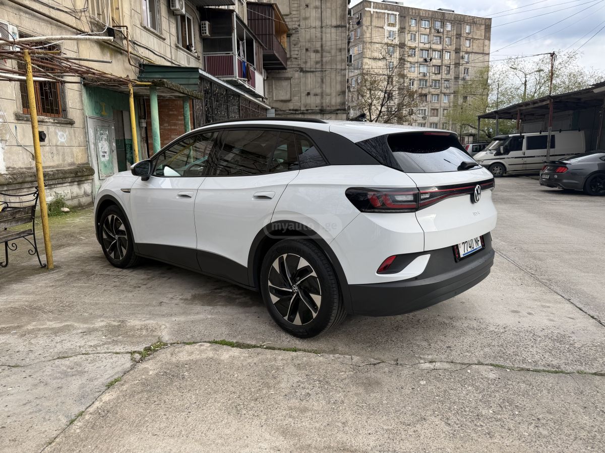 Volkswagen ID 4 - фото 2