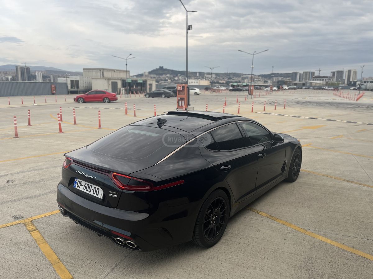 Kia Stinger - фото 8