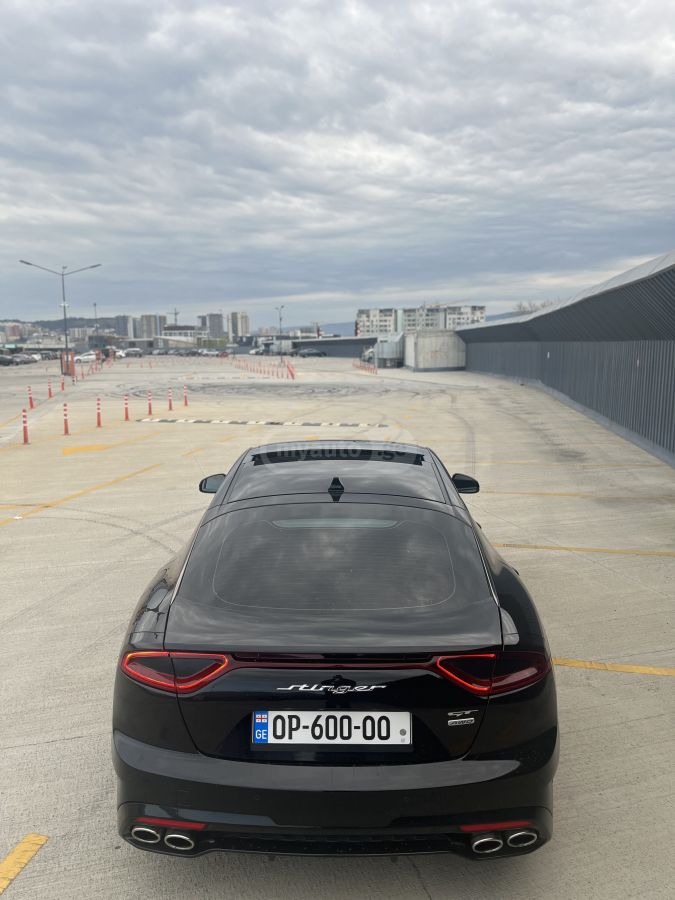Kia Stinger - фото 9