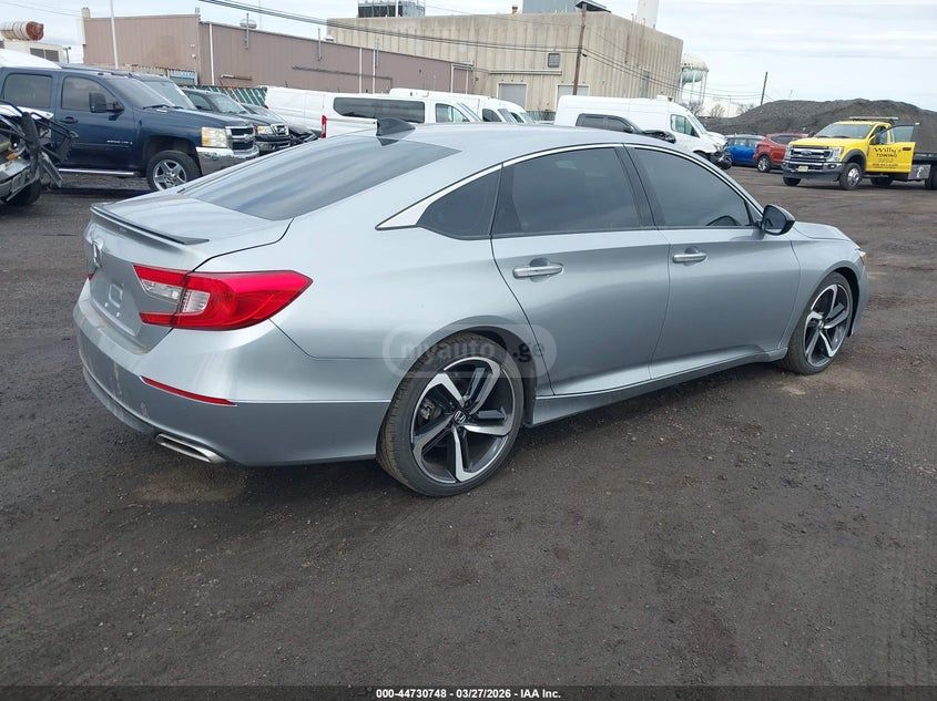 Honda Accord - фото 4