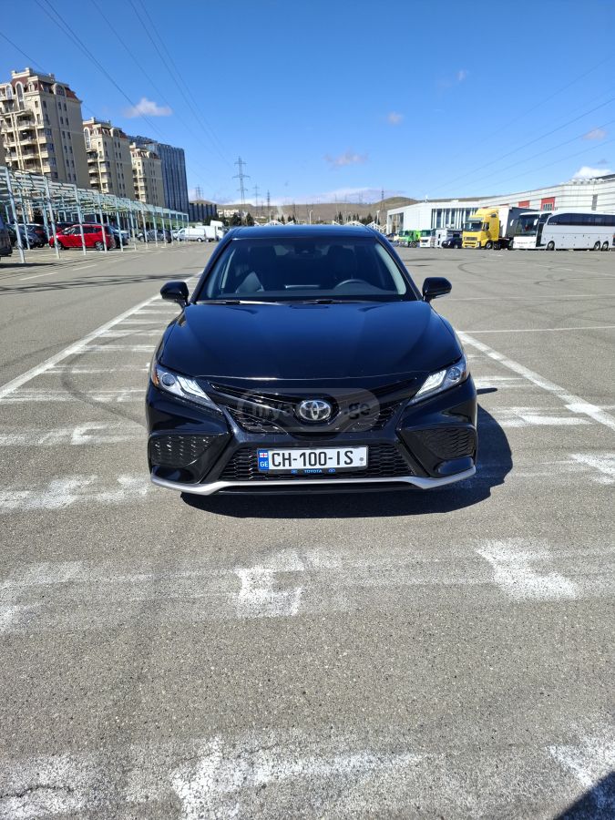 Toyota Camry - фото 4