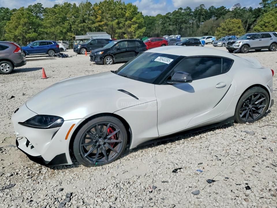 Toyota Supra 2026 — миниатюра 1