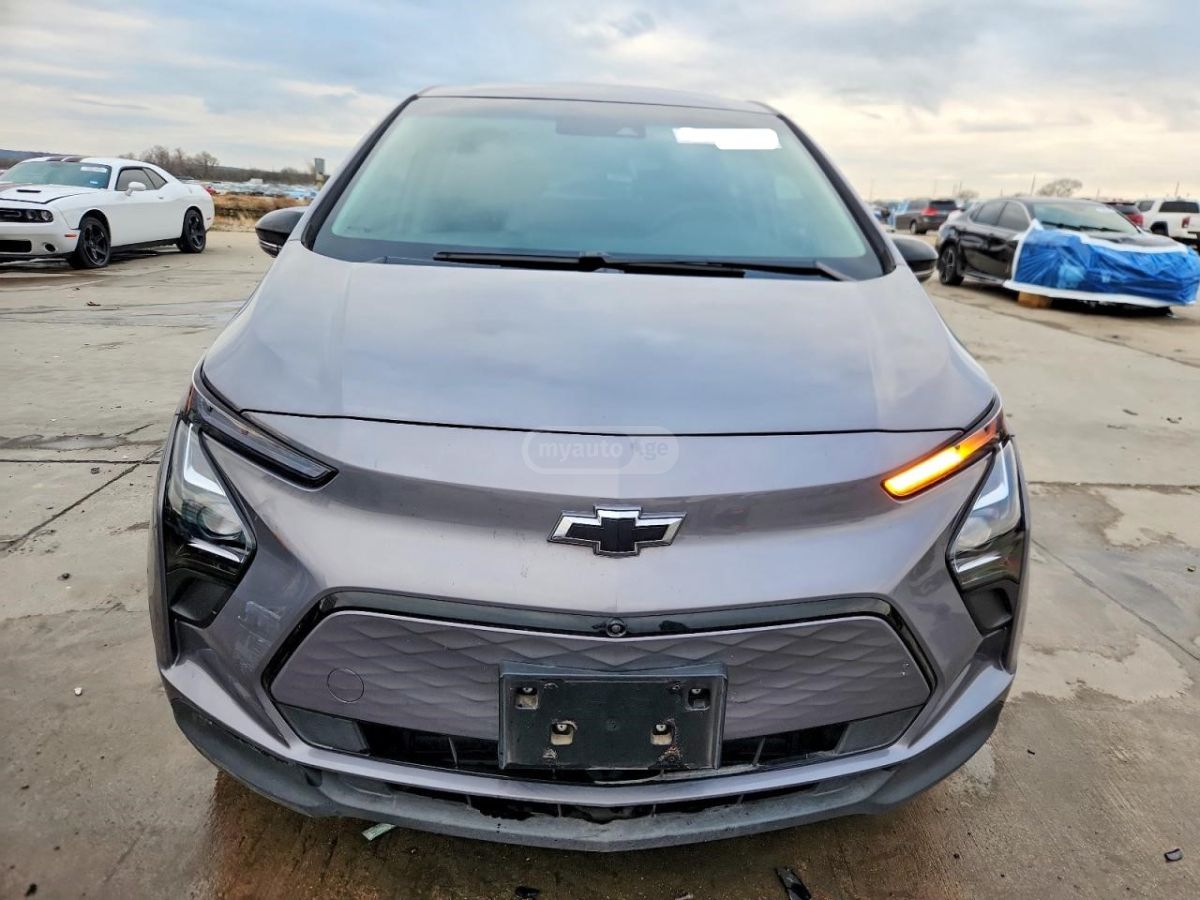 Chevrolet Bolt EV - фото 5