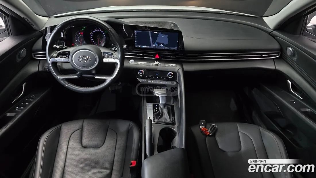 Hyundai Elantra - фото 7