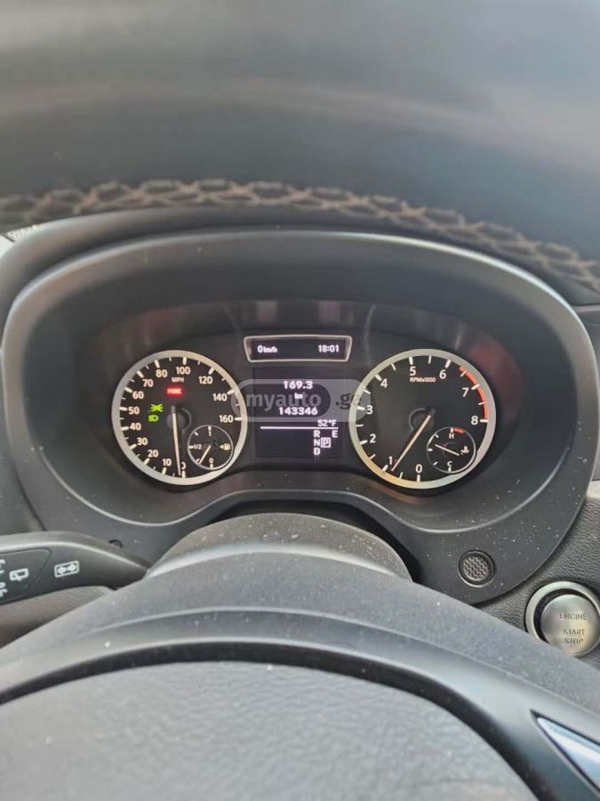 Infiniti QX 30 - фото 4