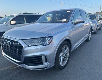 AudiQ7