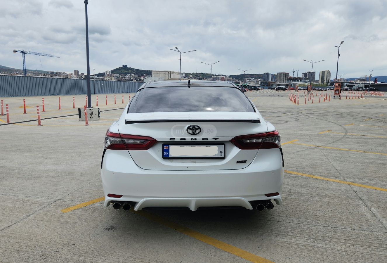 Toyota Camry - фото 6