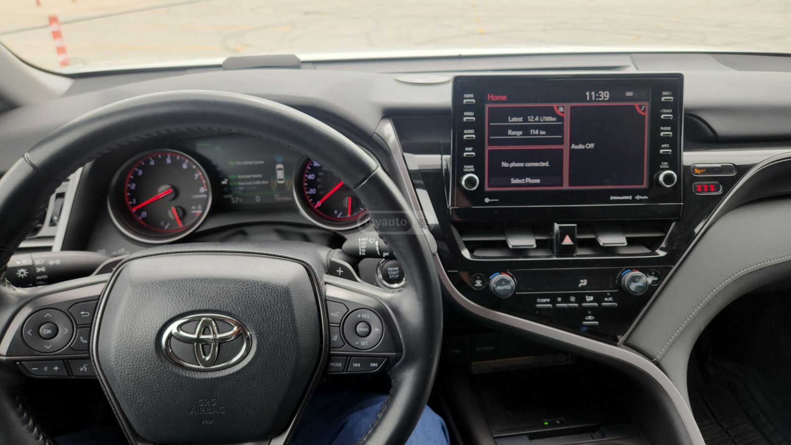 Toyota Camry - фото 8