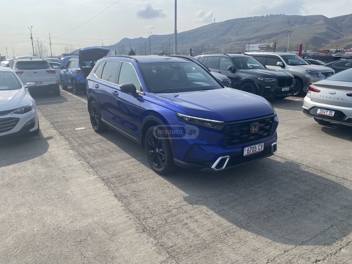 Honda CR-V - фото 1