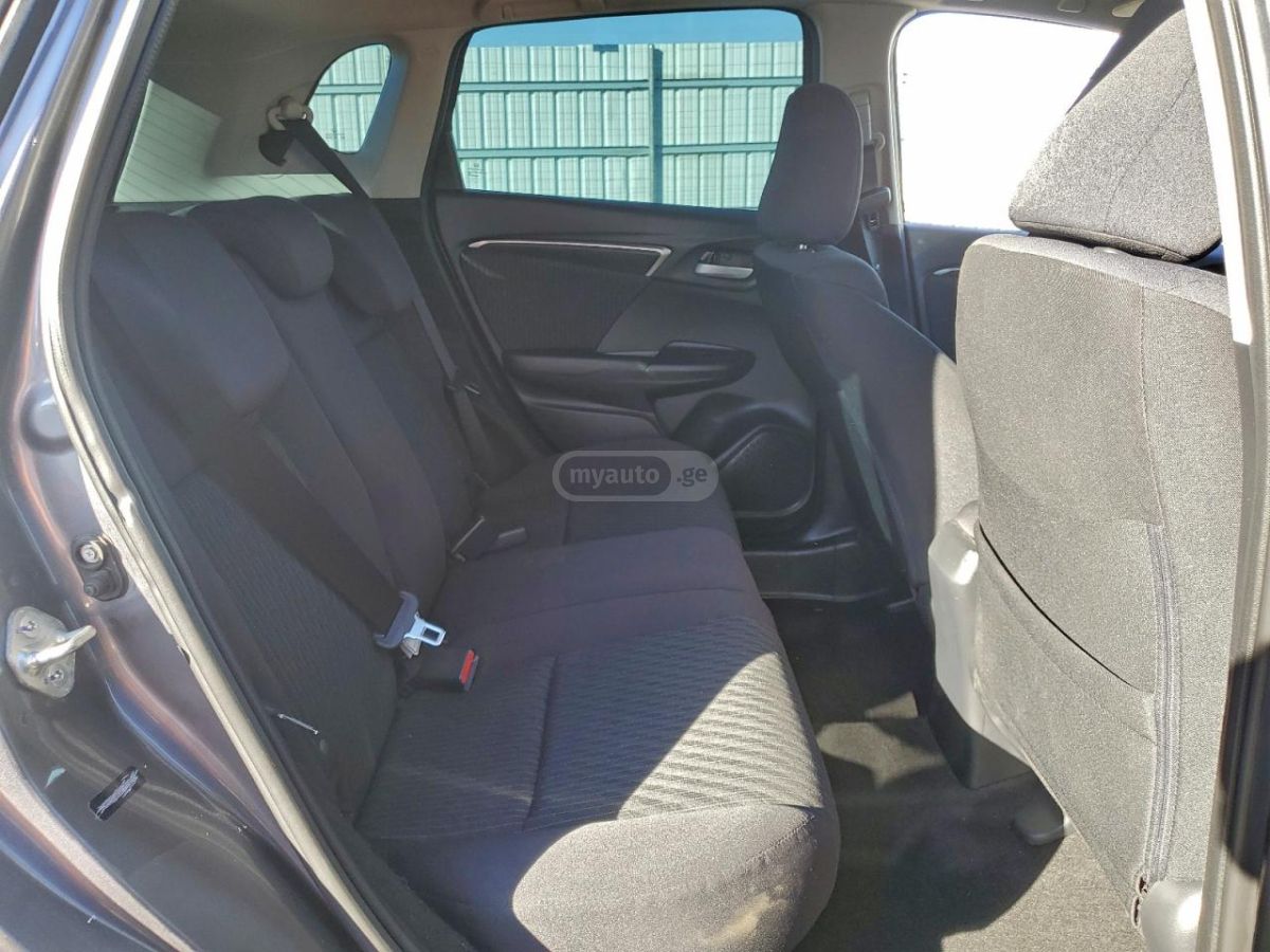 Honda FIT - фото 10