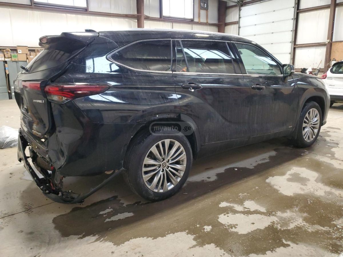 Toyota Highlander - фото 4