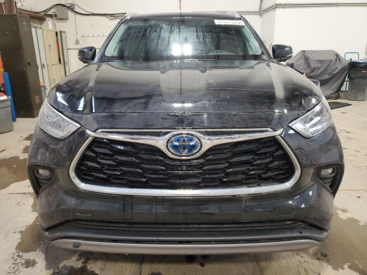 Toyota Highlander - фото 6