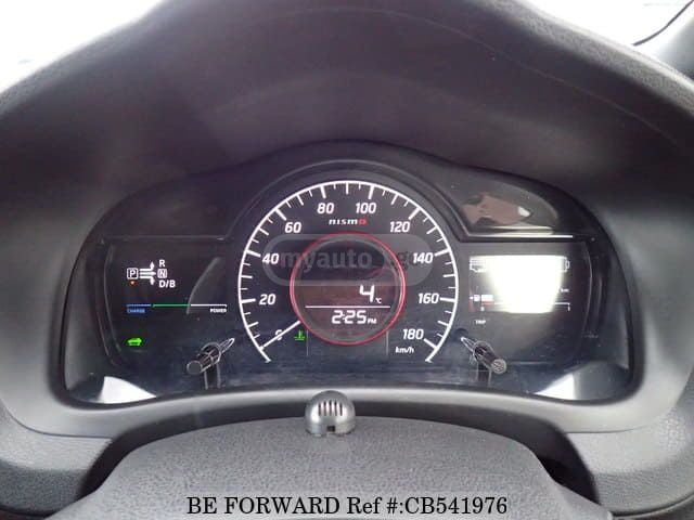 Nissan Note - фото 12