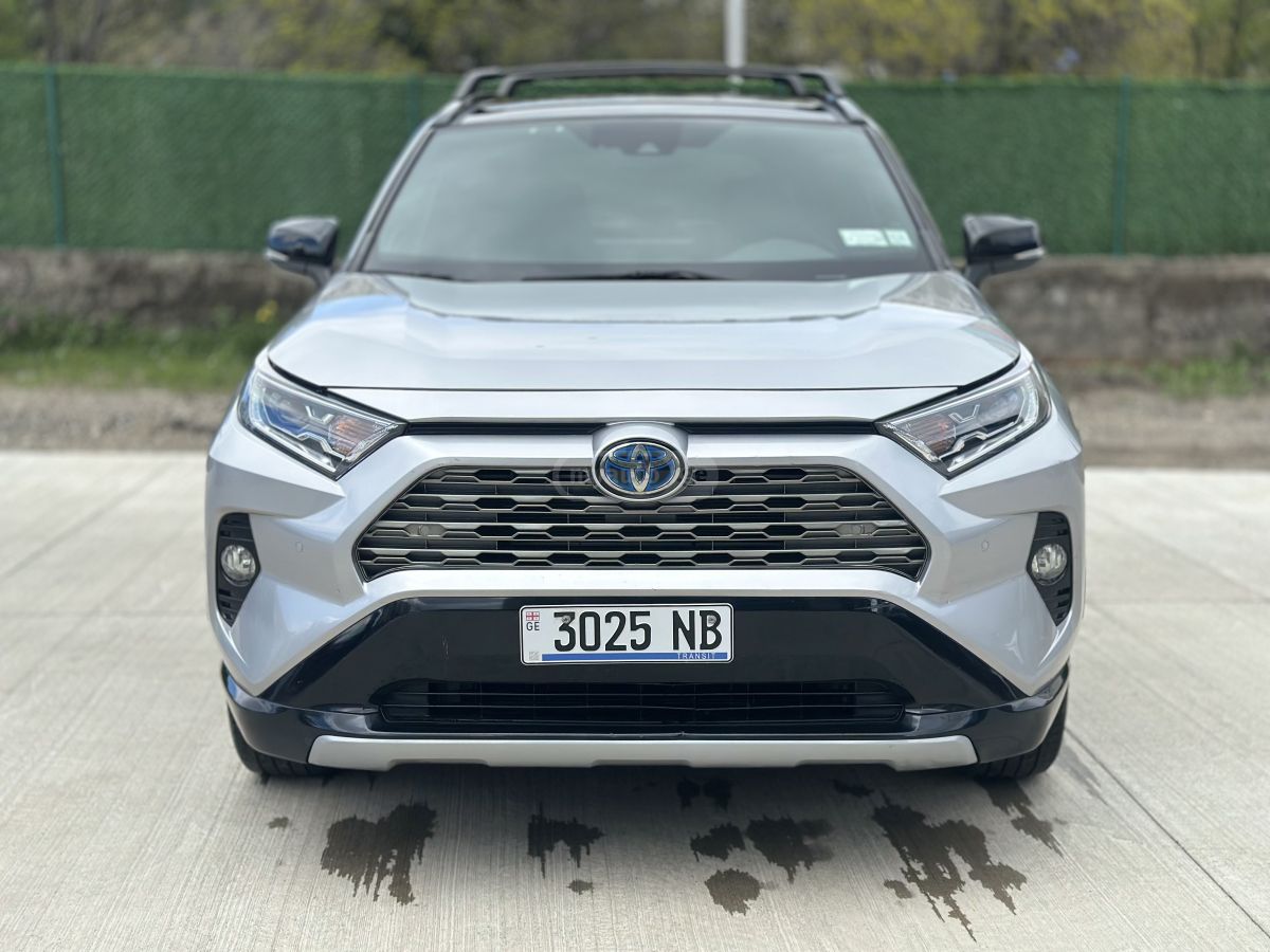 Toyota RAV 4 - фото 2