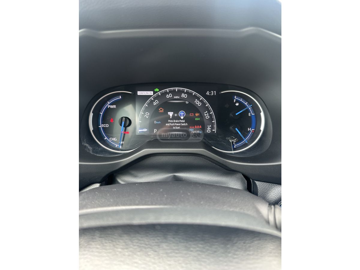 Toyota RAV 4 - фото 8