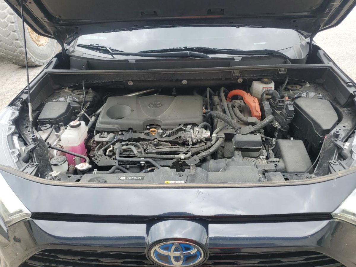 Toyota RAV 4 - фото 10