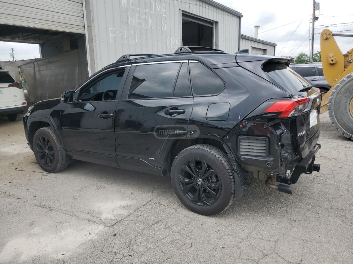 Toyota RAV 4 - фото 3