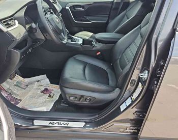 ToyotaRAV 4 Toyota RAV42022