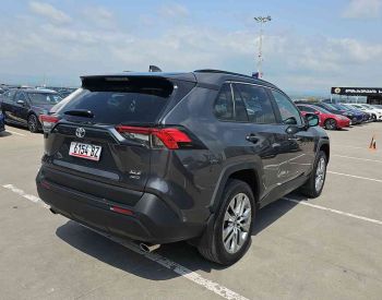 ToyotaRAV 4 Toyota RAV42022
