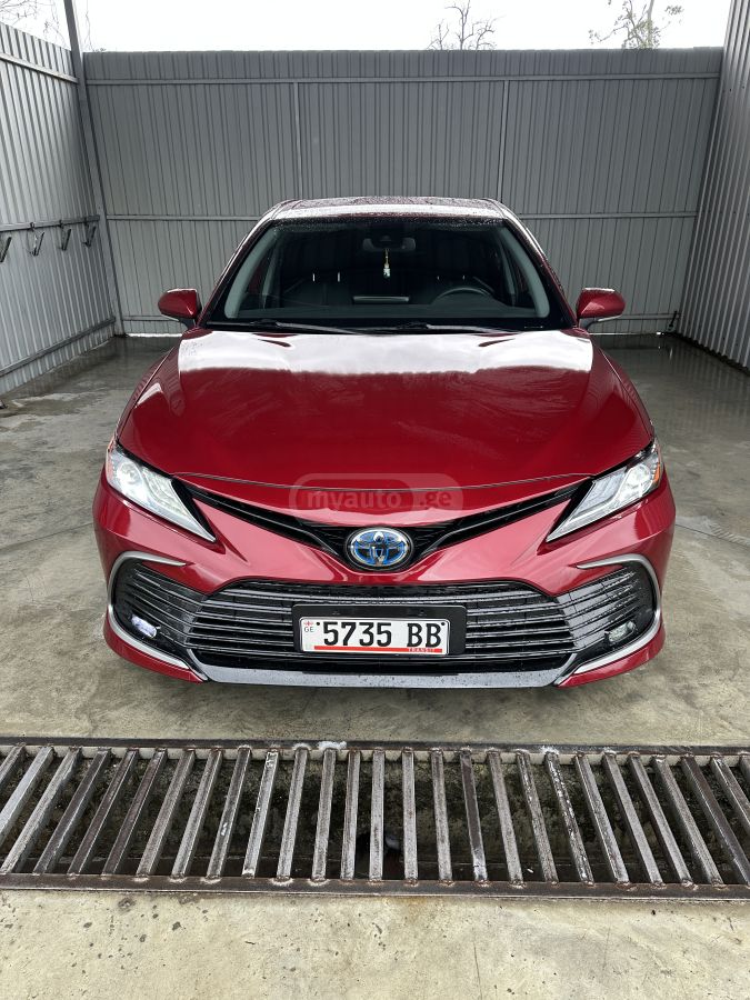 Toyota XLE 4dr All-Wheel Drive Sedan — миниатюра 2