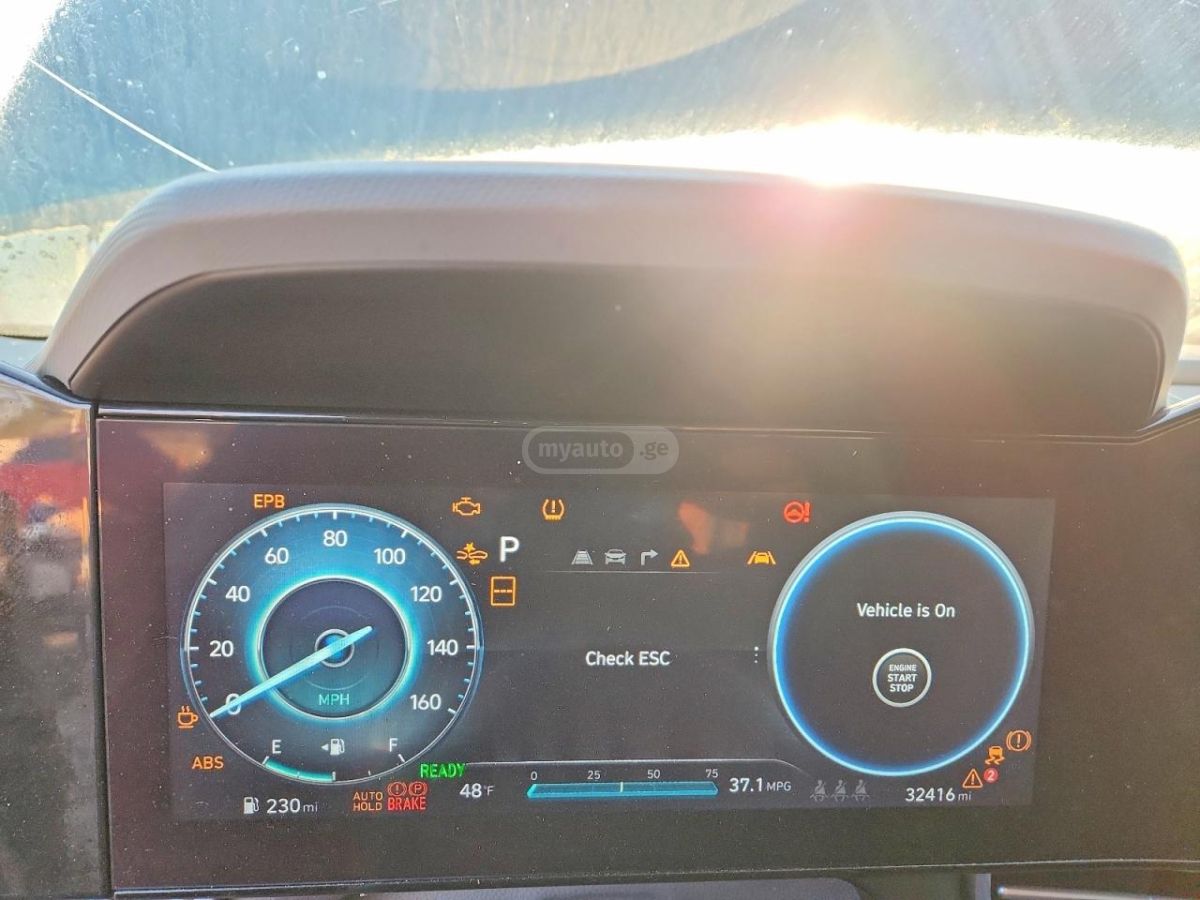 Hyundai Elantra - фото 9