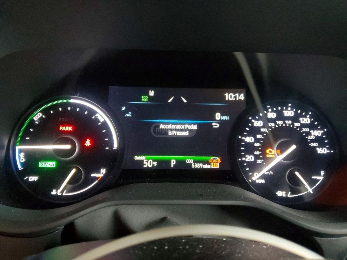 Toyota Sienna 2025 — миниатюра 9