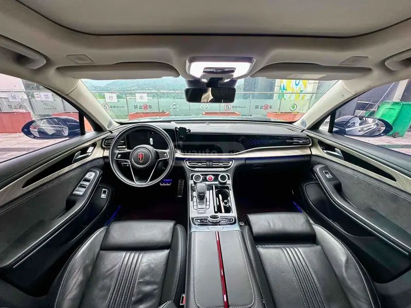Hongqi H9 - фото 8