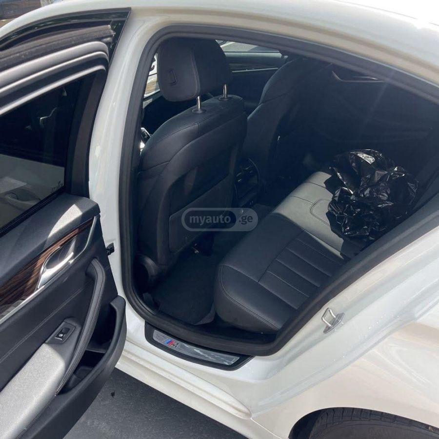 BMW 530 - фото 8