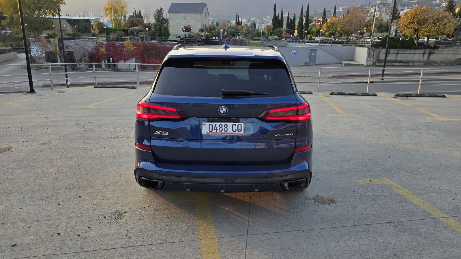 BMW X5 - фото 8