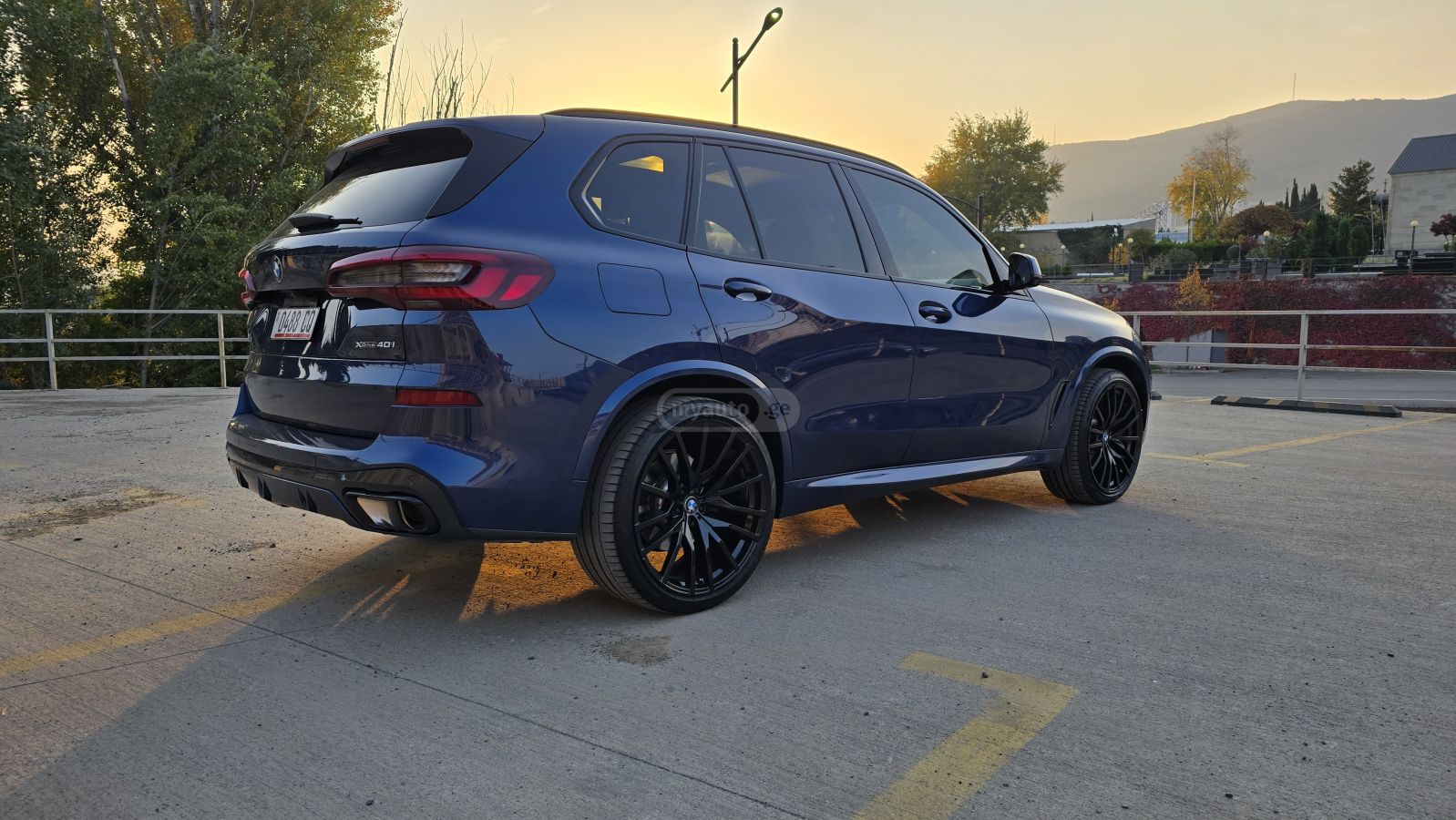 BMW X5 - фото 9