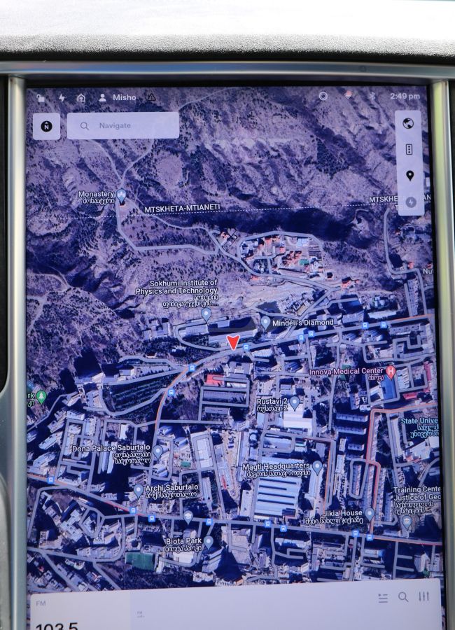 Tesla Model S - фото 3