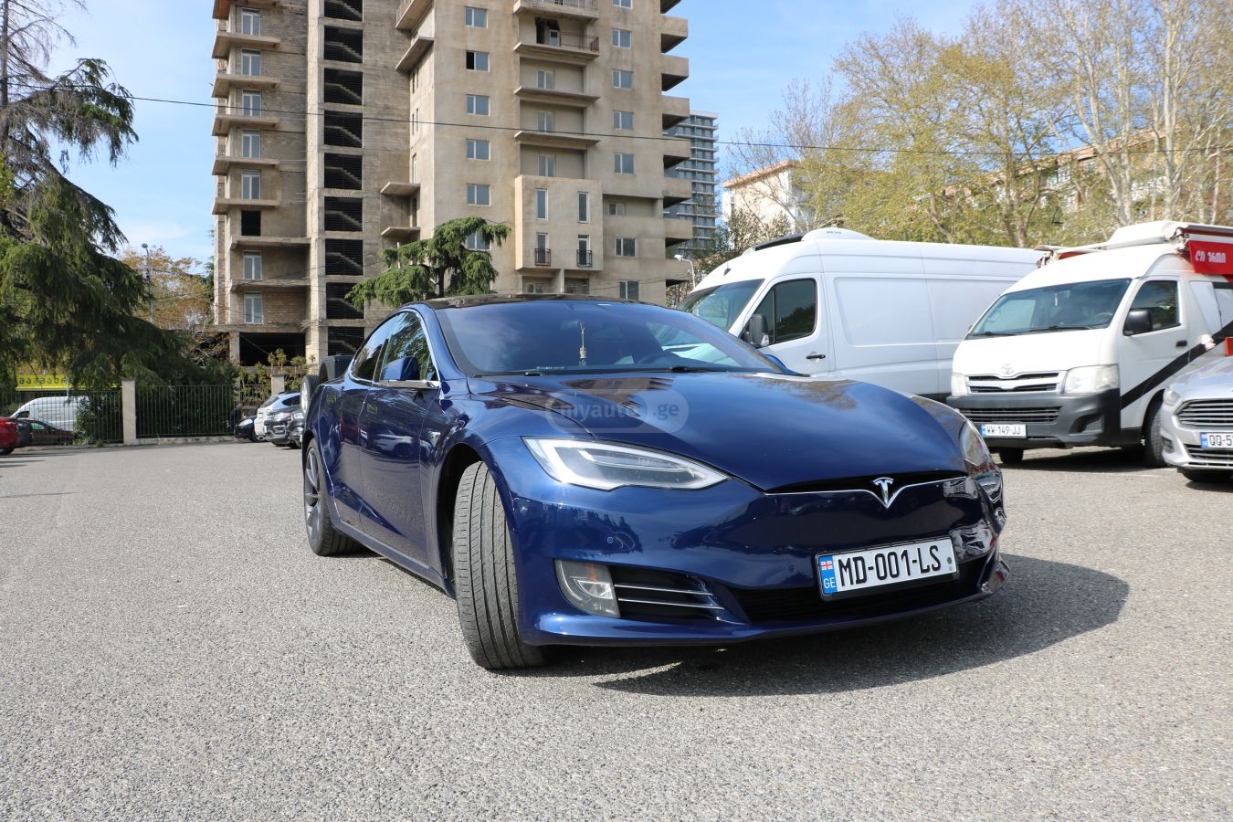 Tesla Model S - фото 6