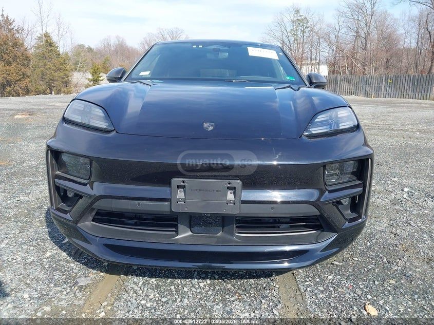 Porsche Macan 2025 — миниатюра 12