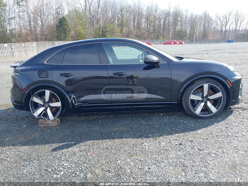 Porsche Macan 2025 — миниатюра 13