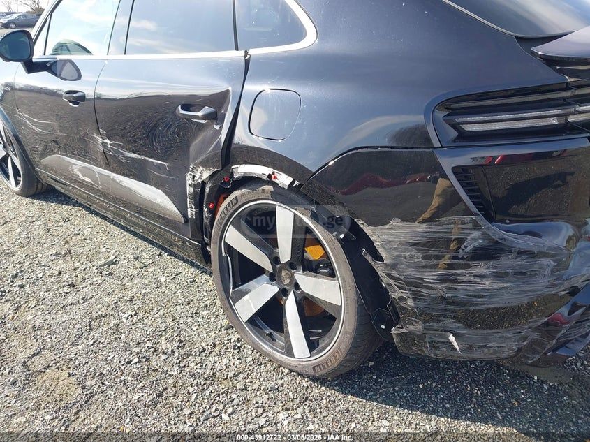 Porsche Macan 2025 — миниатюра 6