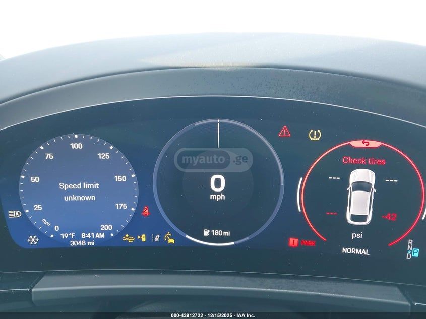 Porsche Macan 2025 — миниатюра 7