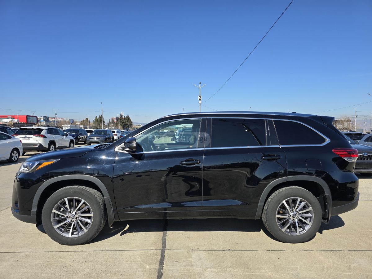 Toyota Highlander - фото 5